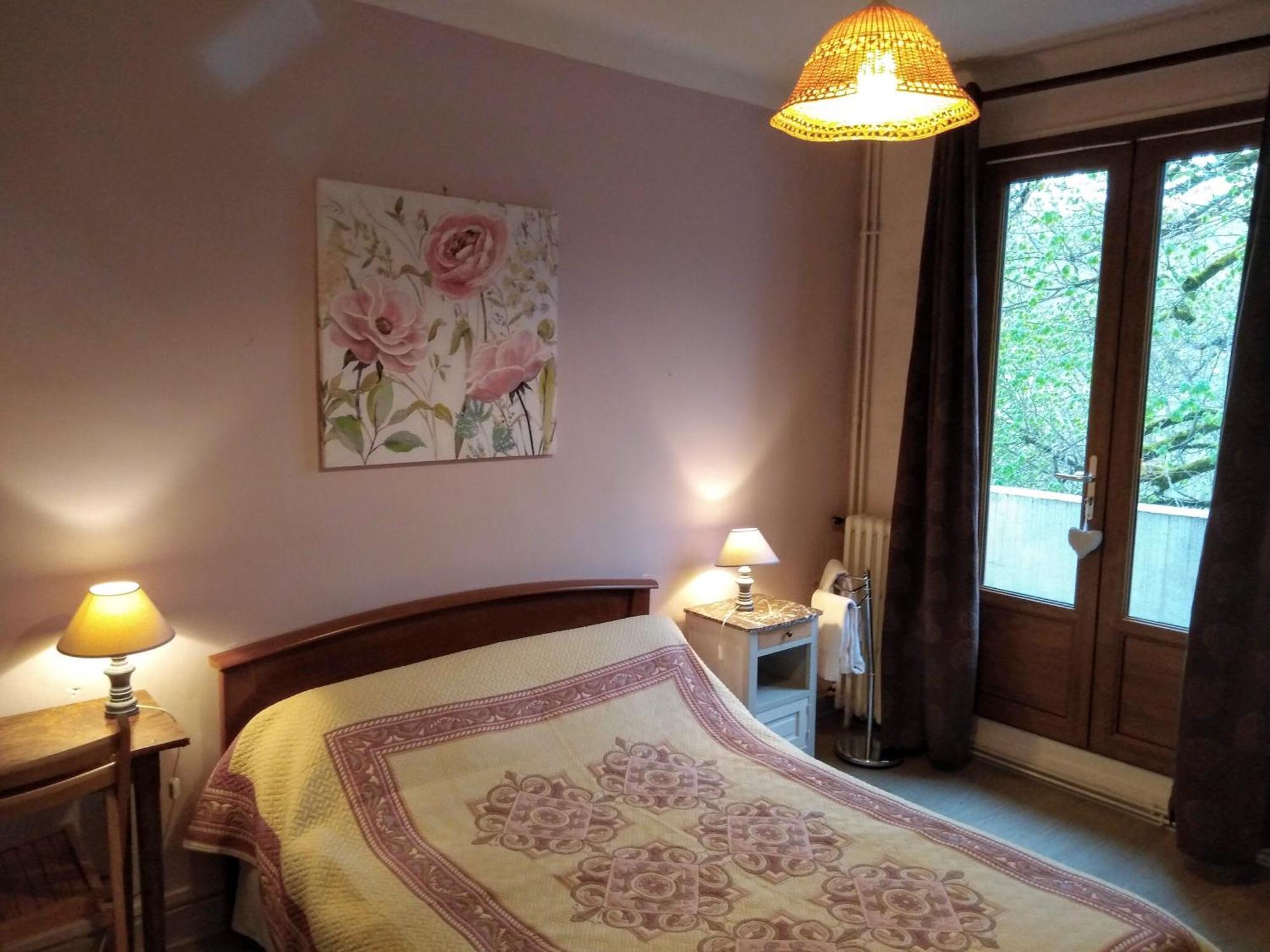 Hotel Du Pont Et Restaurant A Groléjac Kültér fotó